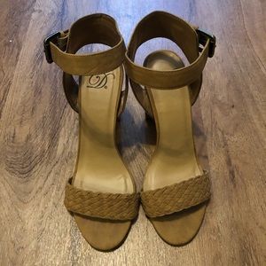 ✨FINAL PRICE✨ Block Heeled Sandal